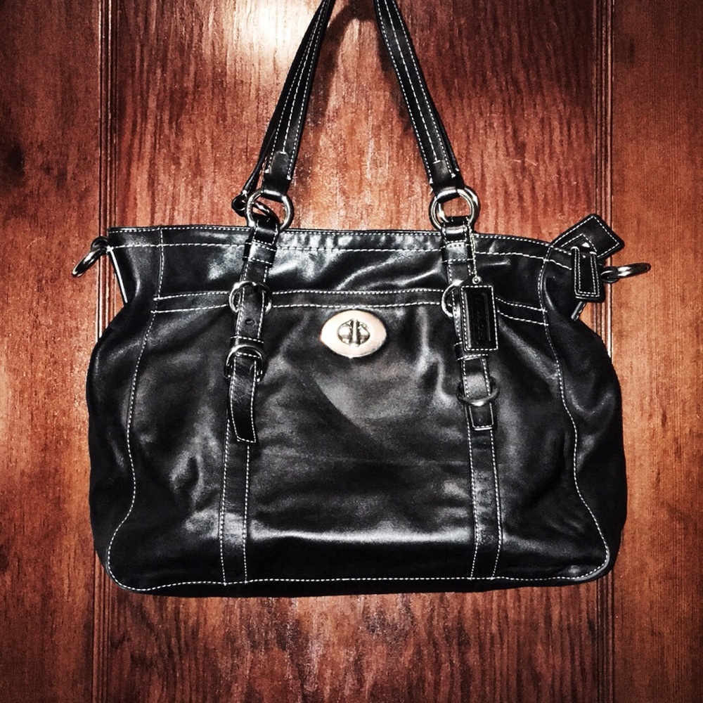 Coach bag - Picture 1 of 3